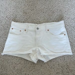 White Levi shorts